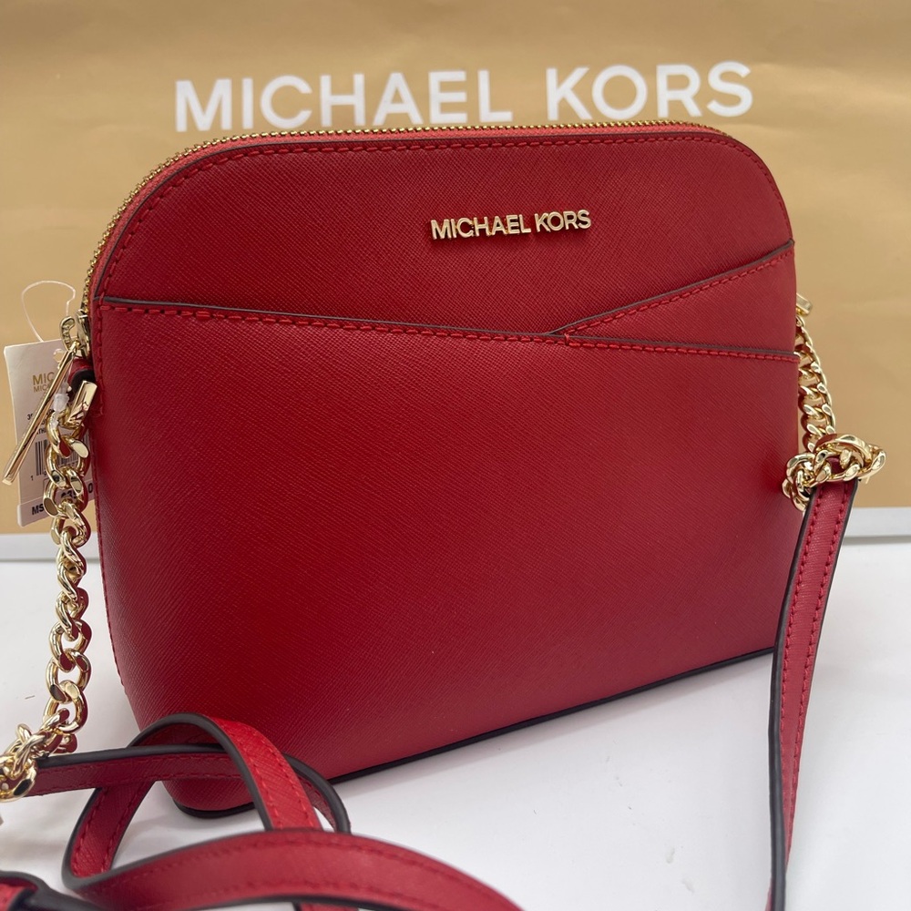 MICHAEL KORS Jet Set Travel Medium Dome Crossbody XCROSS XBODY Bag
Flame 
NWT